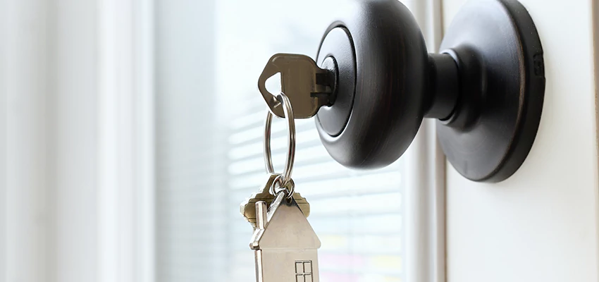 Bifold Door Knob Replacement in Livermore, California